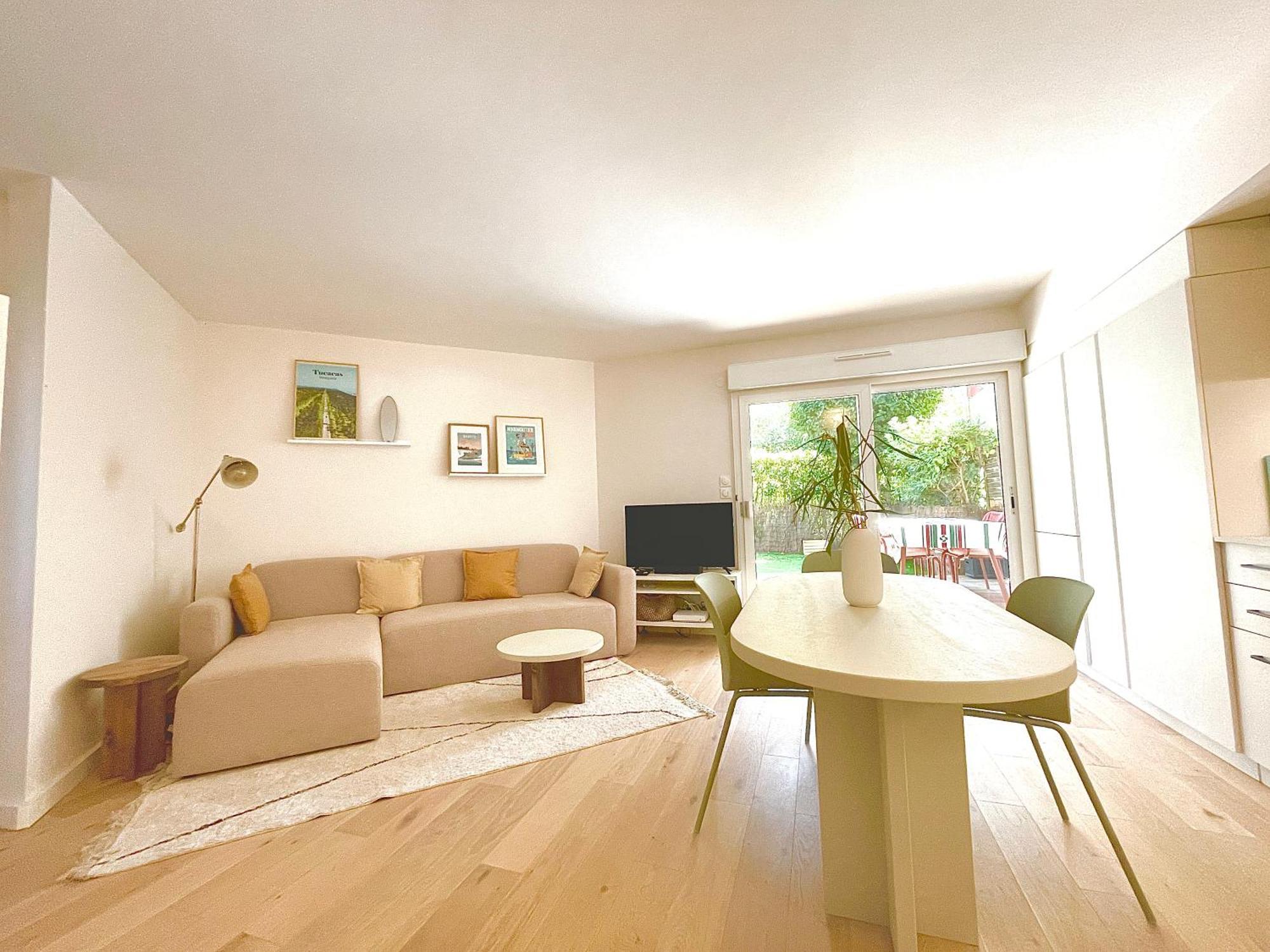Splendide Appartement De Charme Avec Patio, Parking Et Plage A 3 Minutes Biarritz Luaran gambar